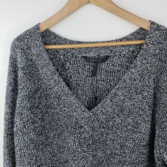 BCBGMaxAzria Sweater Woman Size L Black Combo Long Sleeve V Neck Pulover - Picture 6 of 11